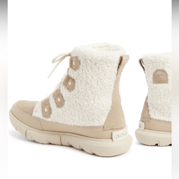 SOREL - Explorer II Joan Insulated Lace-Up Boot - Picture 5 of 10